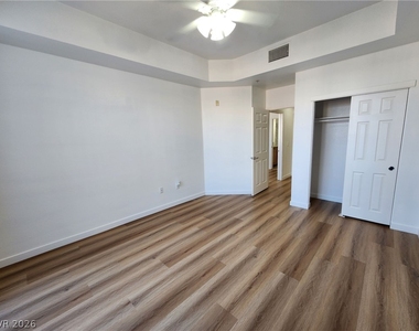35 E Agate Avenue - Photo Thumbnail 34