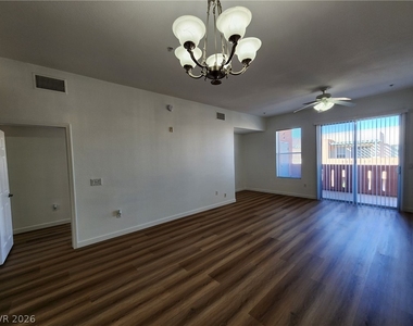35 E Agate Avenue - Photo Thumbnail 4