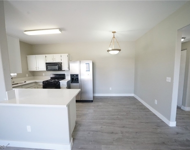 5655 E Sahara Avenue - Photo Thumbnail 9