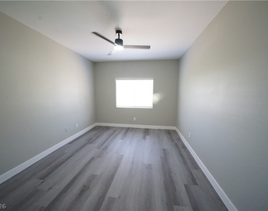 5655 E Sahara Avenue - Photo Thumbnail 22