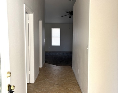 9986 Catalina Canyon Avenue - Photo Thumbnail 6