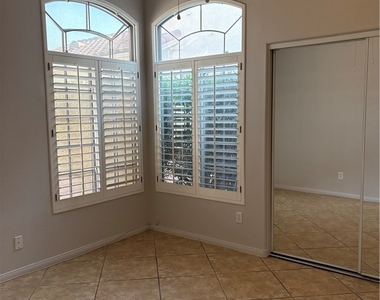 9986 Catalina Canyon Avenue - Photo Thumbnail 8