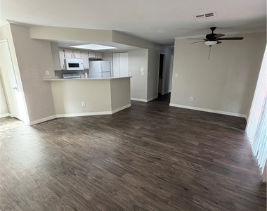 8600 W Charleston Boulevard - Photo Thumbnail 4