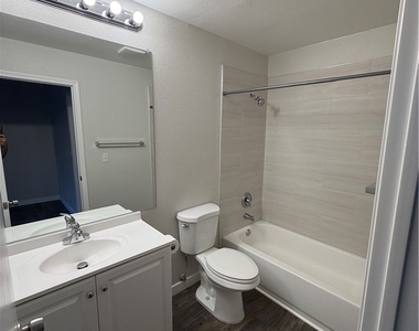 8600 W Charleston Boulevard - Photo Thumbnail 20