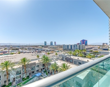 4575 Dean Martin Drive - Photo Thumbnail 25