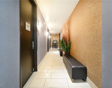 4575 Dean Martin Drive - Photo Thumbnail 37