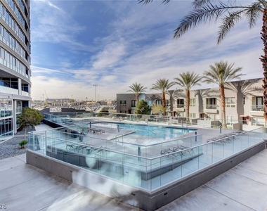 4575 Dean Martin Drive - Photo Thumbnail 48