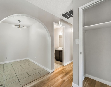 5264 Child Court - Photo Thumbnail 15