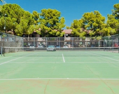 5264 Child Court - Photo Thumbnail 32