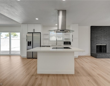 4382 Del Santos Drive - Photo Thumbnail 5