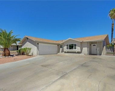 4382 Del Santos Drive - Photo Thumbnail 1