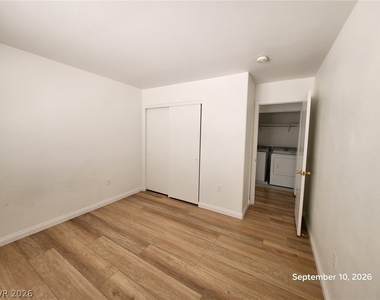 180 Hickory Heights Avenue - Photo Thumbnail 11