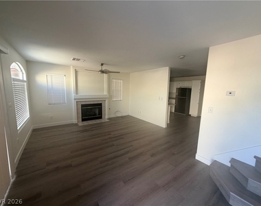5402 Snake Lane - Photo Thumbnail 8