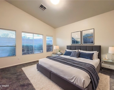 10777 Vestone Street - Photo Thumbnail 14