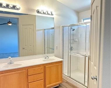1024 Misty Rose Avenue - Photo Thumbnail 13