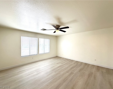 8055 Everett Basin Court - Photo Thumbnail 16