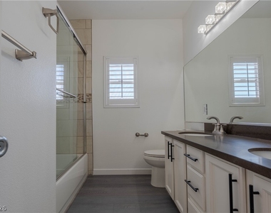 8539 Rocky Hillside Court - Photo Thumbnail 15