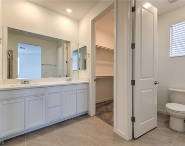 11390 Crimson Ledge Avenue - Photo Thumbnail 14