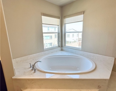 9842 Russian Hill Street - Photo Thumbnail 42