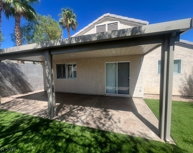 10199 Spider Rock Avenue - Photo Thumbnail 17
