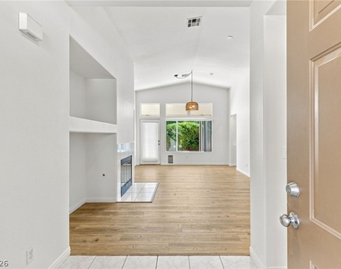 10521 Angel Dreams Avenue - Photo Thumbnail 1