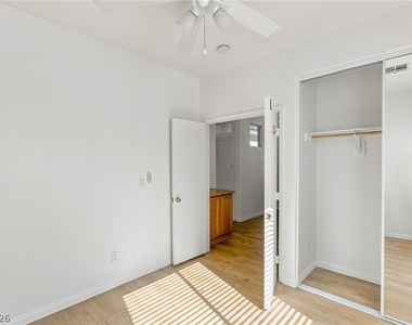 10521 Angel Dreams Avenue - Photo Thumbnail 28