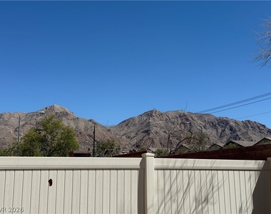 6359 Elwood Mead Avenue - Photo Thumbnail 24