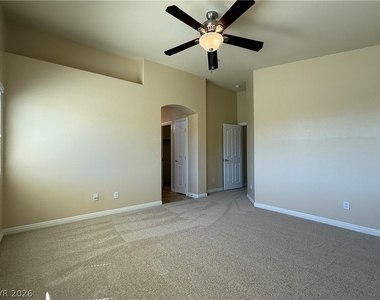 6359 Elwood Mead Avenue - Photo Thumbnail 11