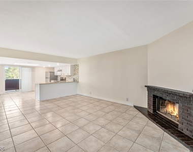 6224 Yerba Lane - Photo Thumbnail 10