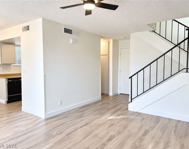 4346 Caliente Street - Photo Thumbnail 3