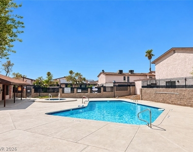 4346 Caliente Street - Photo Thumbnail 10