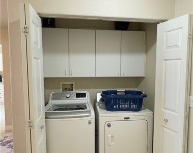 10218 Birch Bluff Lane - Photo Thumbnail 14