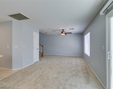 8433 Spencer Canyon Street - Photo Thumbnail 21