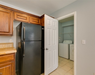 8433 Spencer Canyon Street - Photo Thumbnail 28