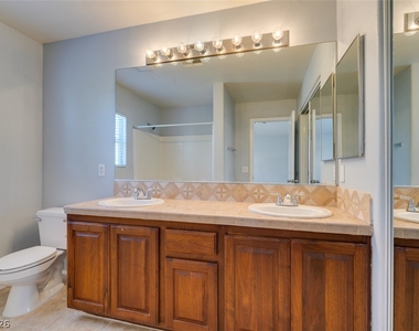 8433 Spencer Canyon Street - Photo Thumbnail 4