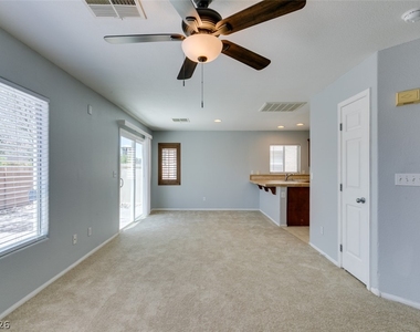 8433 Spencer Canyon Street - Photo Thumbnail 15