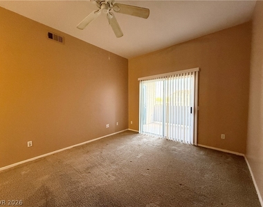 10245 S Maryland Parkway - Photo Thumbnail 10
