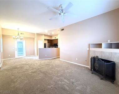 10245 S Maryland Parkway - Photo Thumbnail 1