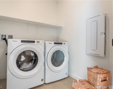 188 Vanhoy Avenue - Photo Thumbnail 16