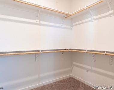 188 Vanhoy Avenue - Photo Thumbnail 20