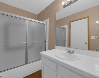 4300 N Lamont Street - Photo Thumbnail 3