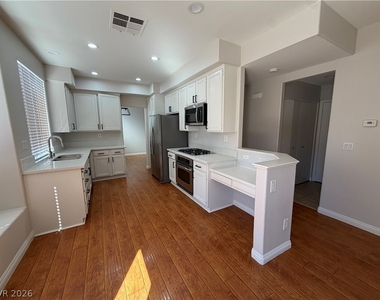 8161 Bonaventure Drive - Photo Thumbnail 18