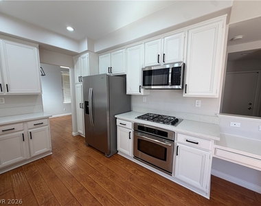 8161 Bonaventure Drive - Photo Thumbnail 22