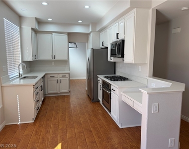 8161 Bonaventure Drive - Photo Thumbnail 13