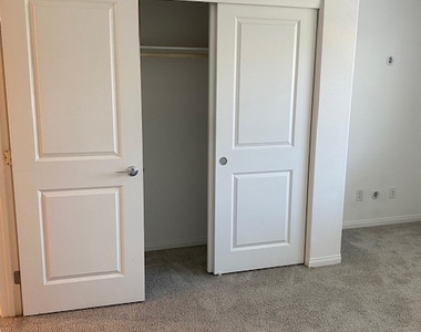 12238 Plum Mist Court - Photo Thumbnail 14