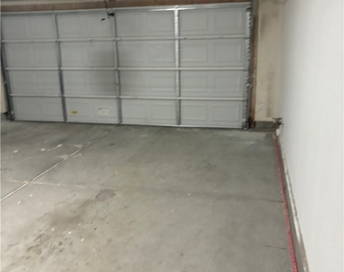 11425 Drappo Avenue - Photo Thumbnail 22