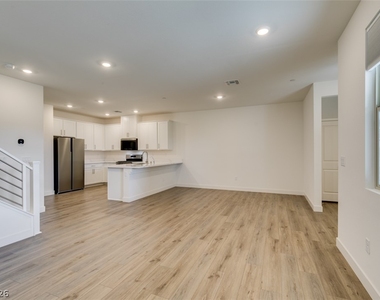 160 Silver Run Lane - Photo Thumbnail 1