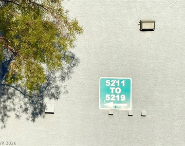 5219 Caliente Street - Photo Thumbnail 12