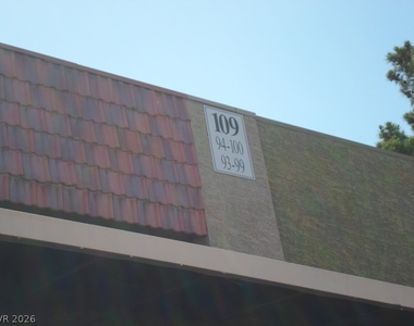 4330 Sandy River Drive - Photo Thumbnail 2