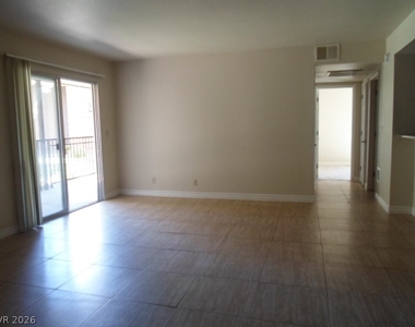 4330 Sandy River Drive - Photo Thumbnail 3